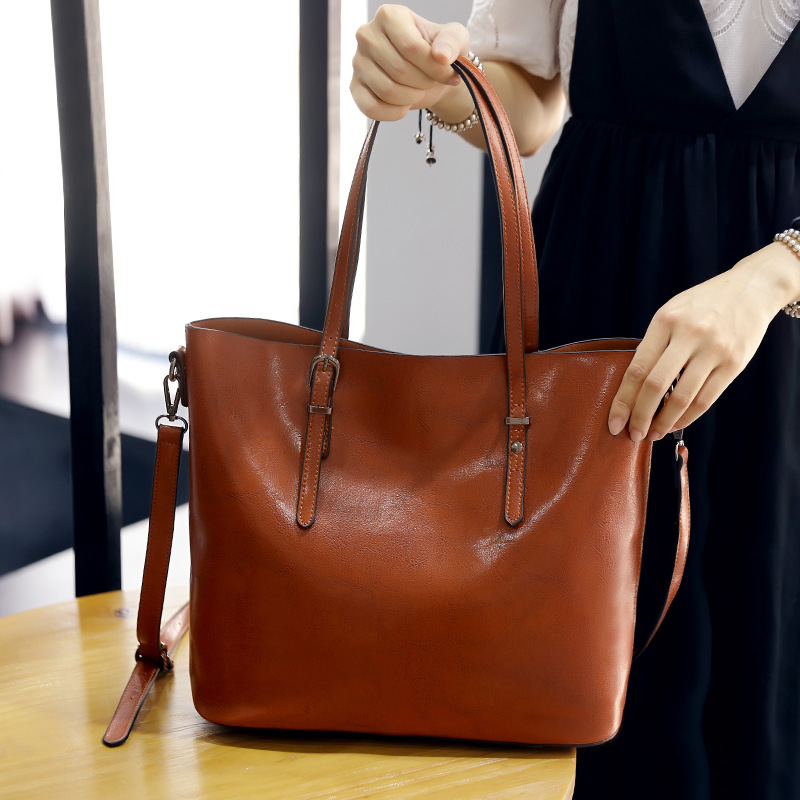 Grand Sac à Main Femme Polyvalent et Élégant